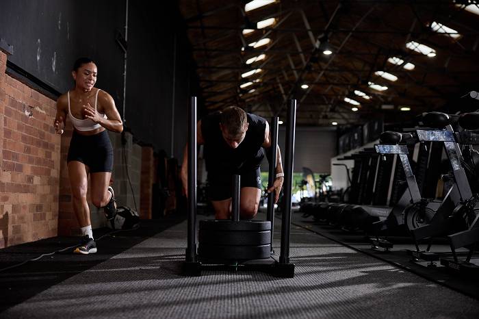 HIIT Vs. LISS Cardio | Die beste Methode, um Fett zu verbrennen