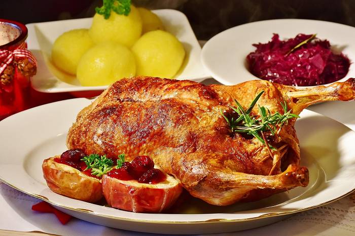 10 Tipps, um dein Gewicht über Weihnachten zu halten