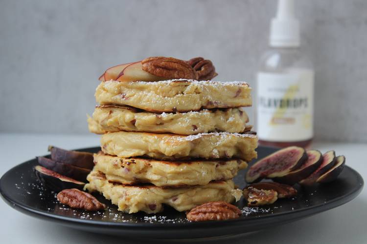 Kalorienarme Apfel Pancakes | Frühstücksidee