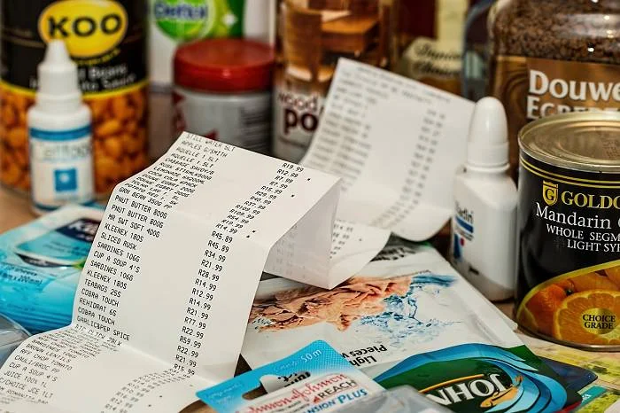 Gesunde Ernährung mit Hausmarken-Produkten aus dem Supermarkt